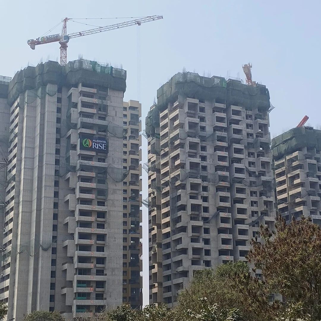 Alekhya Rise Towers Close-up view of Alekhya Rise high-rise residential towers under construction in the vicinity of Prestige Golden Grove