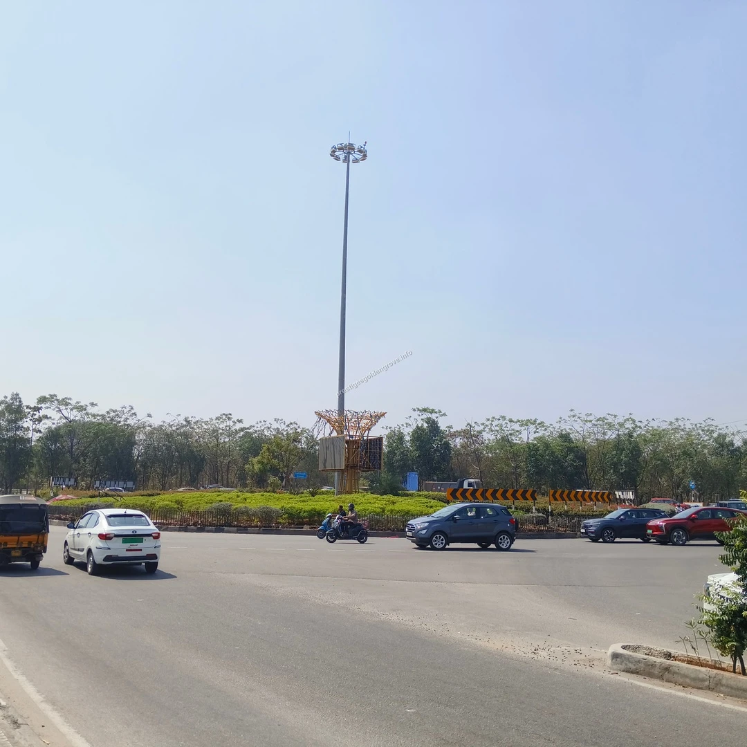 Traffic Circle Junction Prestige Golden Grove Approaching Traffic Circle Junction